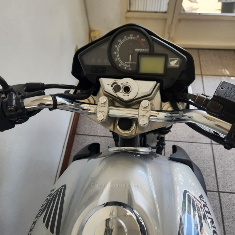CB 300R  - 2010 - FARROUPILHA