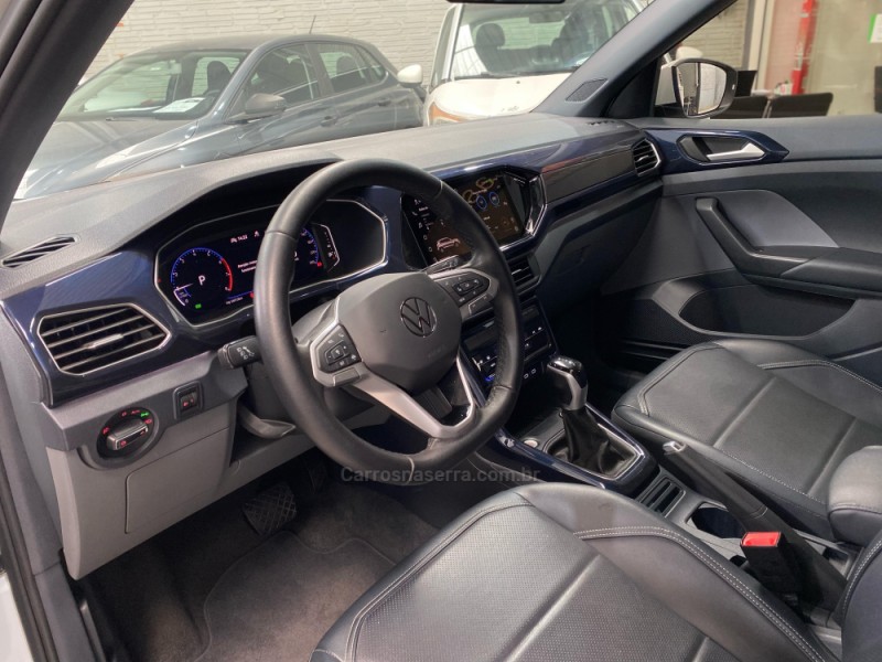T-CROSS 1.0 COMFORTLINE TSI FLEX 4P AUTOMÁTICO - 2024 - VACARIA