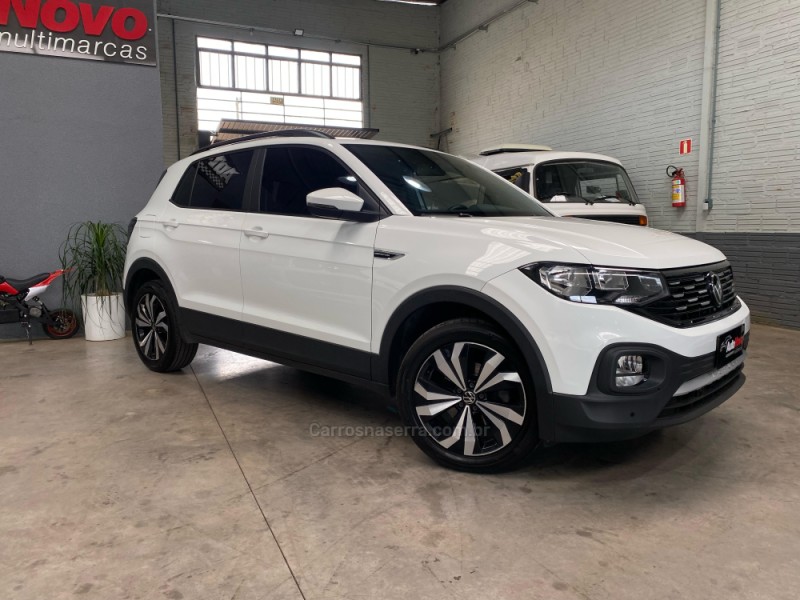 T-CROSS 1.0 COMFORTLINE TSI FLEX 4P AUTOMÁTICO - 2024 - VACARIA