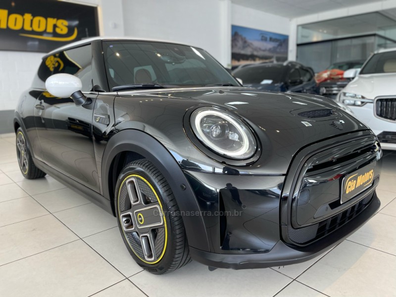 COOPER S E EXCLUSIVE 184CV ELÉTRICO 2P AUTOMÁTICO - 2024 - SãO LEOPOLDO