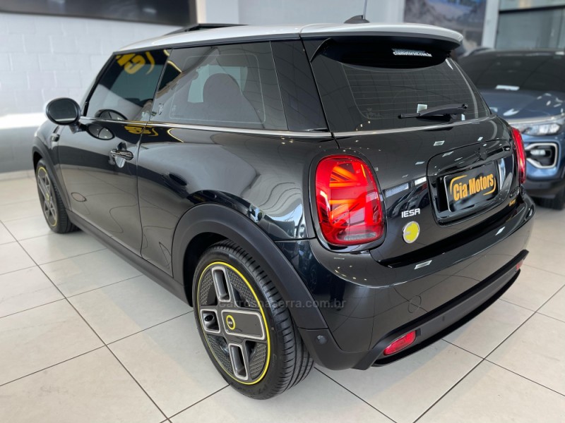 COOPER S E EXCLUSIVE 184CV ELÉTRICO 2P AUTOMÁTICO - 2024 - SãO LEOPOLDO
