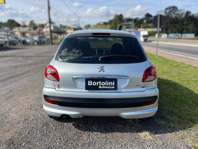 207 1.4 XR 8V FLEX 4P MANUAL - 2013 - FARROUPILHA