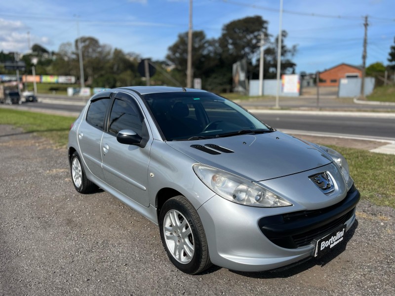 207 1.4 XR 8V FLEX 4P MANUAL - 2013 - FARROUPILHA