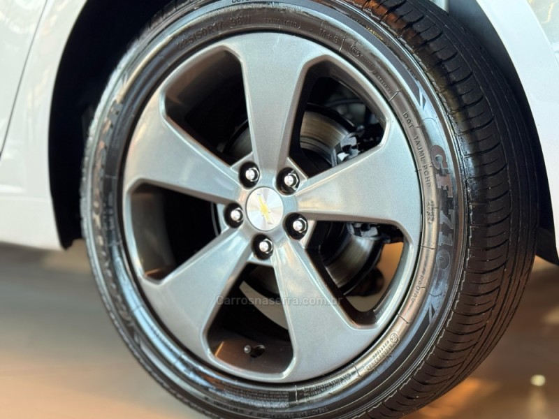 CRUZE 1.8 LT 16V FLEX 4P AUTOMÁTICO - 2014 - DOIS IRMãOS