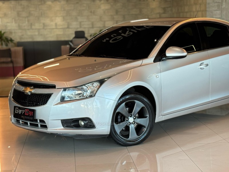 CRUZE 1.8 LT 16V FLEX 4P AUTOMÁTICO - 2014 - DOIS IRMãOS