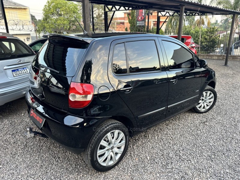 FOX 1.0 MI 8V FLEX 4P MANUAL - 2009 - NOVO HAMBURGO