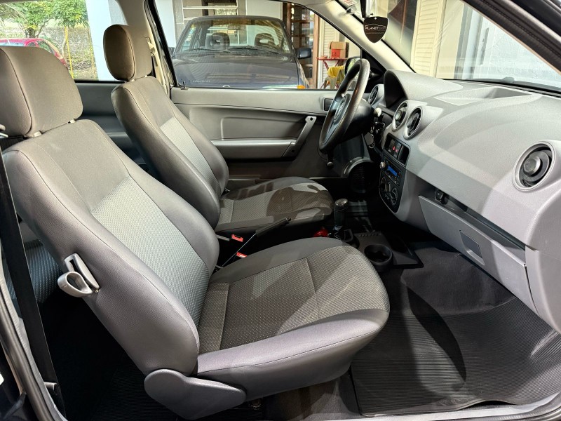 GOL 1.0 MI 8V FLEX 2P MANUAL G.IV - 2014 - FARROUPILHA