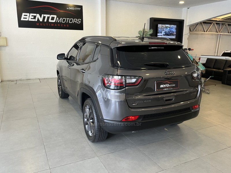 COMPASS 2.0 TURBO 350 80 ANOS 4X4 DIESEL AUTOMÁTICO - 2022 - BENTO GONçALVES