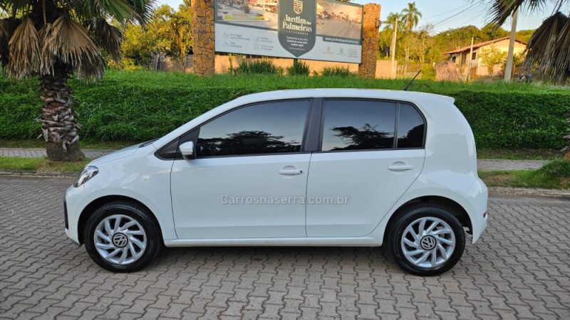 UP 1.0 TSI CONNECT 12V TOTAL FLEX 4P MANUAL - 2020 - IVOTI