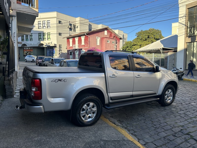S10 2.8 LT 4X4 CD 16V TURBO DIESEL 4P AUTOMÁTICO - 2015 - GARIBALDI