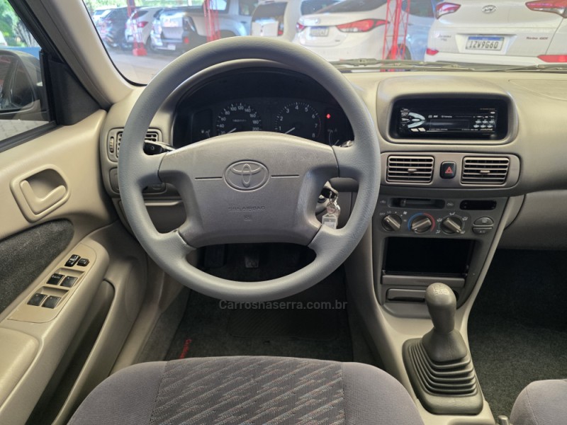 COROLLA 1.8 XEI 16V GASOLINA 4P MANUAL - 2002 - SAPIRANGA