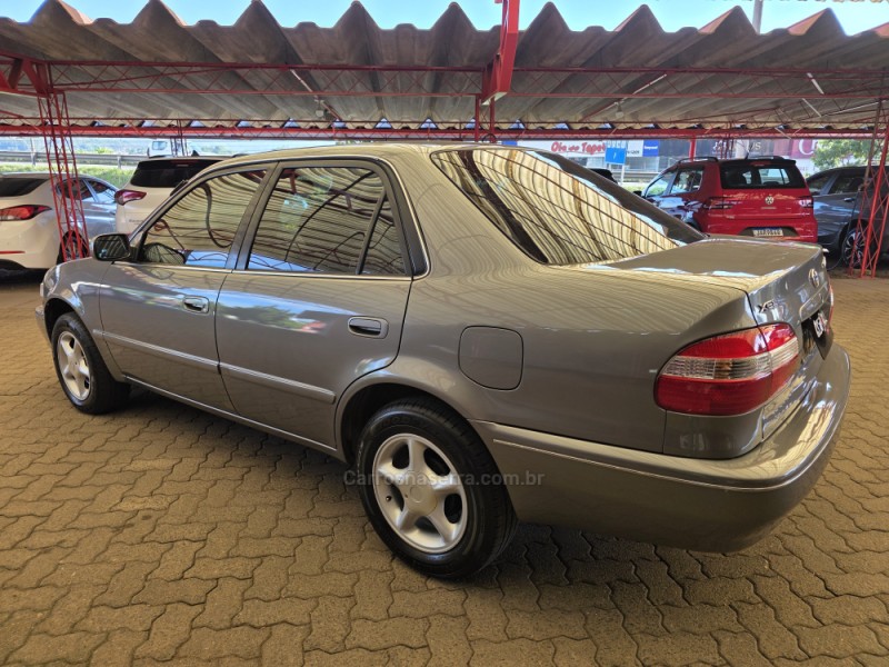 COROLLA 1.8 XEI 16V GASOLINA 4P MANUAL - 2002 - SAPIRANGA