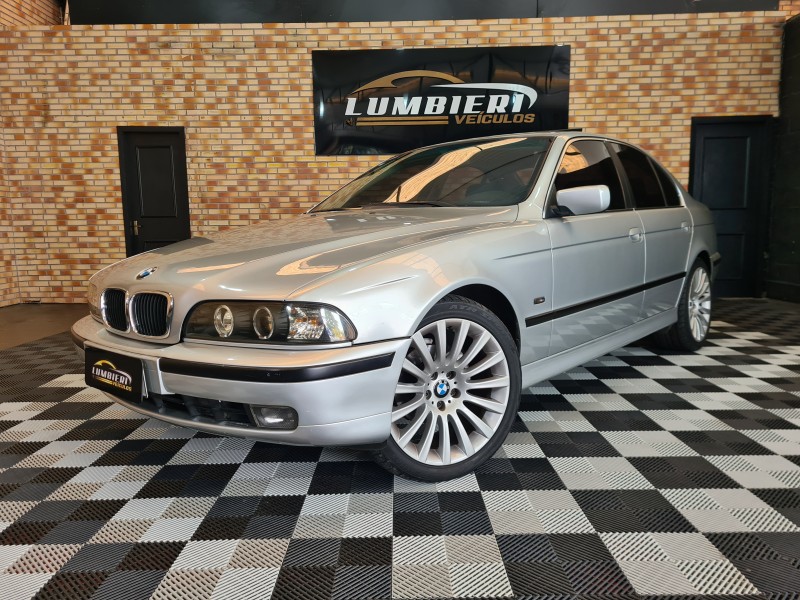 525I 2.5 SEDAN 24V GASOLINA 4P AUTOMÁTICO - 2001 - FARROUPILHA