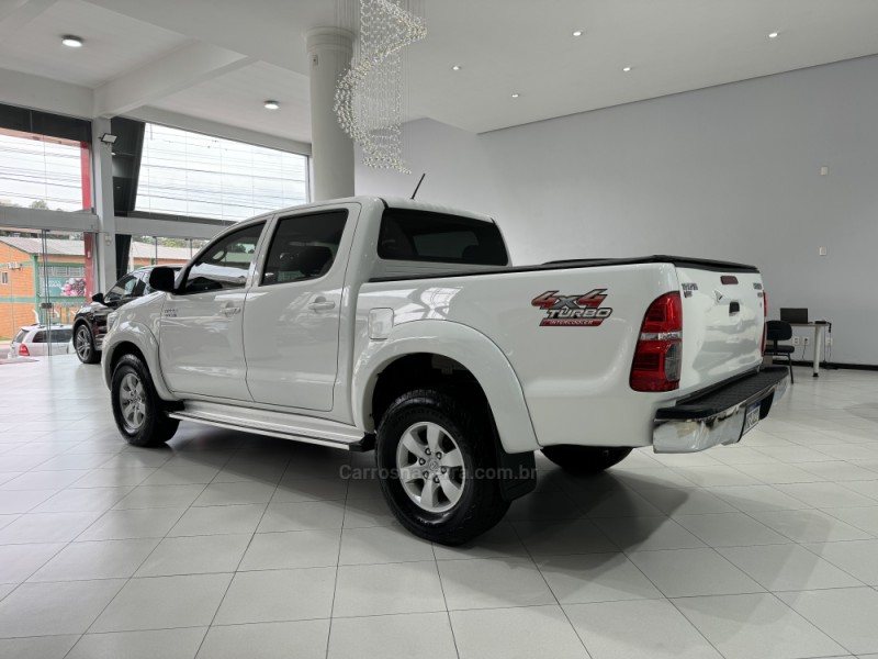 HILUX 3.0 SRV TOP 4X4 CD 16V TURBO INTERCOOLER DIESEL 4P AUTOMÁTICO - 2014 - ERECHIM