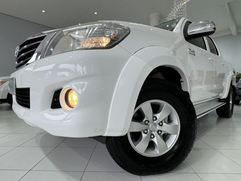 HILUX 3.0 SRV TOP 4X4 CD 16V TURBO INTERCOOLER DIESEL 4P AUTOMÁTICO - 2014 - ERECHIM