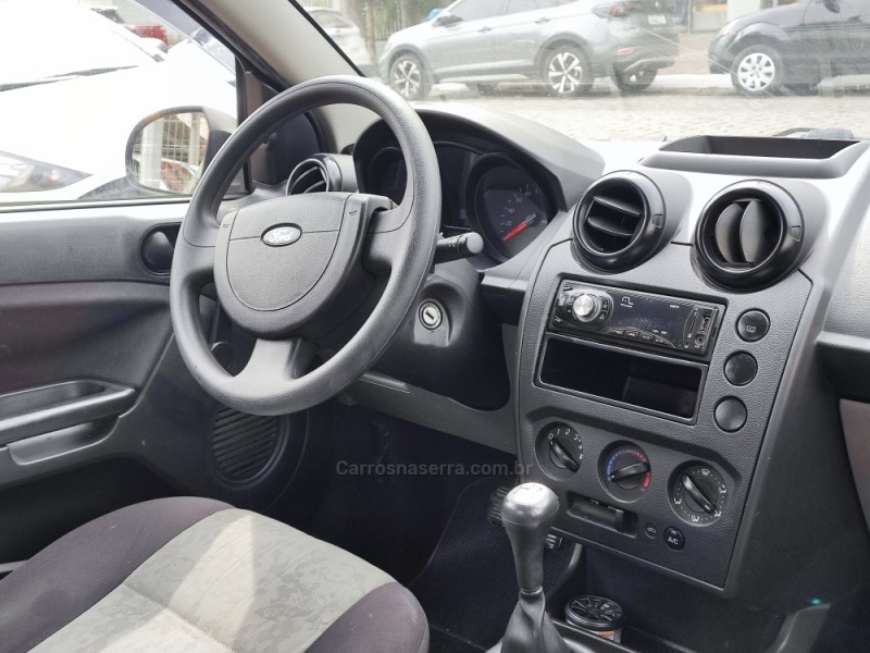 FIESTA 1.0 SE 8V FLEX 4P MANUAL - 2008 - FARROUPILHA