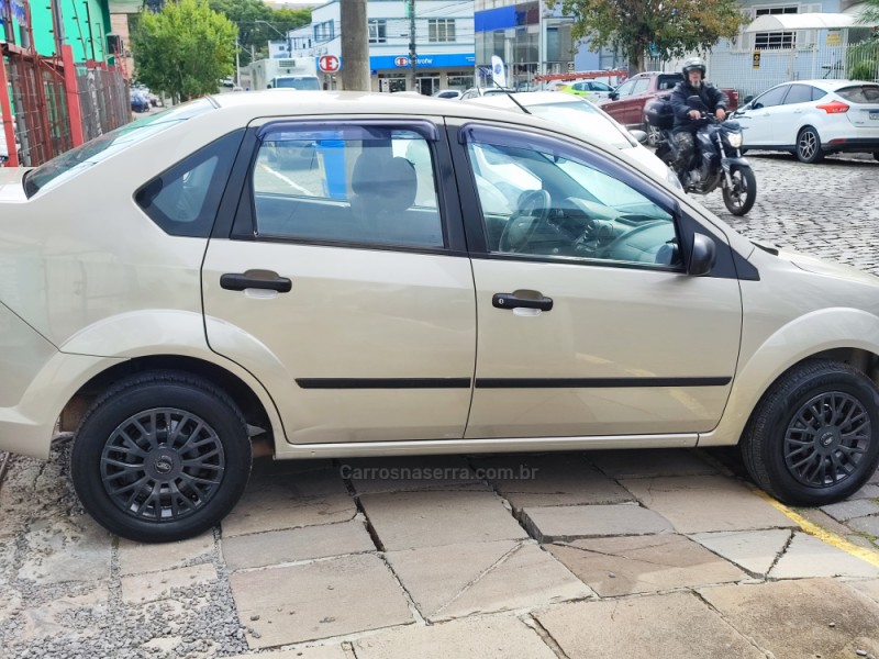 FIESTA 1.0 SE 8V FLEX 4P MANUAL - 2008 - FARROUPILHA