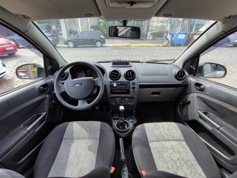 FIESTA 1.0 SE 8V FLEX 4P MANUAL - 2008 - FARROUPILHA