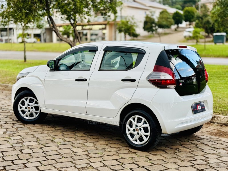 MOBI 1.0 8V EVO FLEX EASY ON MANUAL - 2017 - CASCA