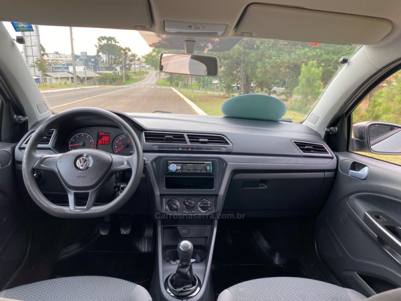 VOYAGE 1.6 MI TRENDLINE 8V FLEX 4P MANUAL - 2017 - VACARIA