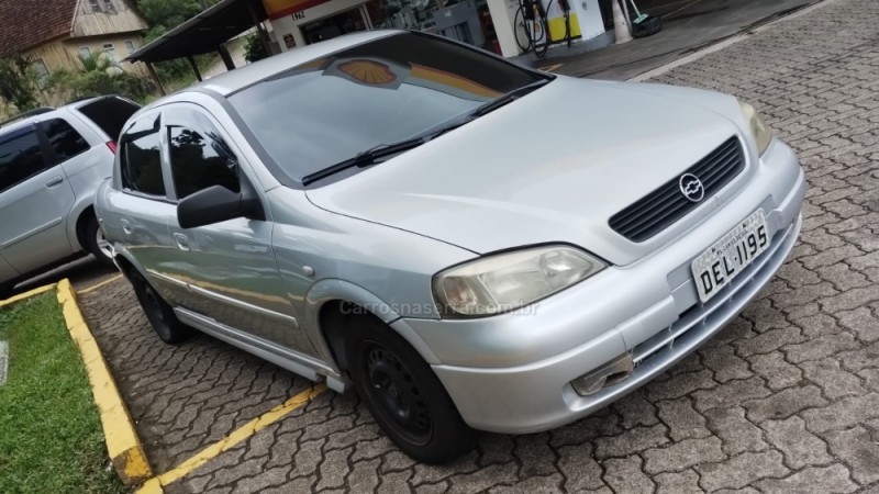 ASTRA 1.8 MPFI MILLENIUM II SEDAN 8V GASOLINA 4P MANUAL - 2001 - CAXIAS DO SUL