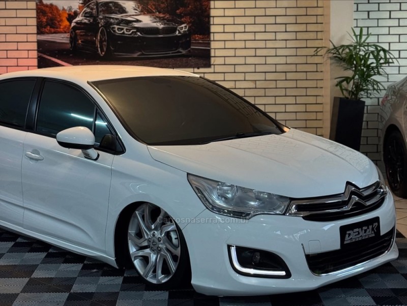C4 LOUNGE 1.6 EXCLUSIVE 16V TURBO GASOLINA 4P AUTOMÁTICO - 2017 - NOVO HAMBURGO