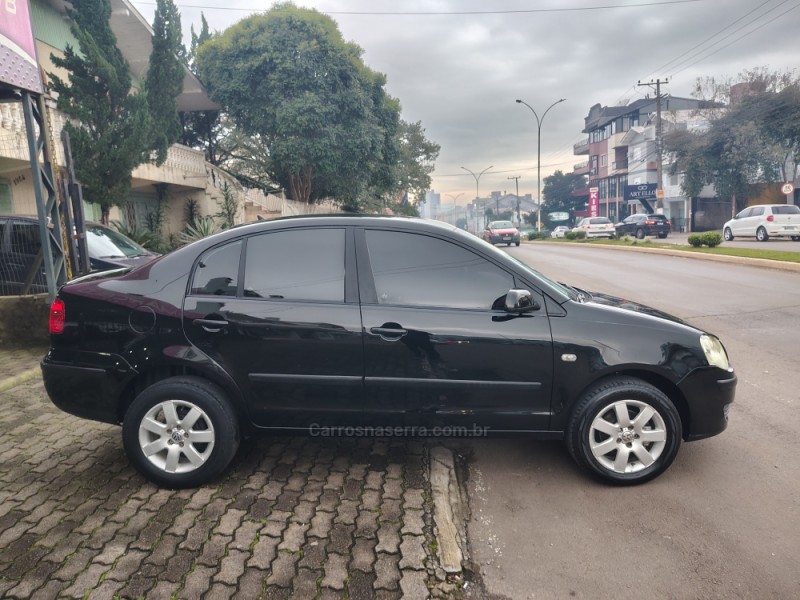 POLO SEDAN 1.6 MI 8V FLEX 4P MANUAL - 2008 - GUAPORé