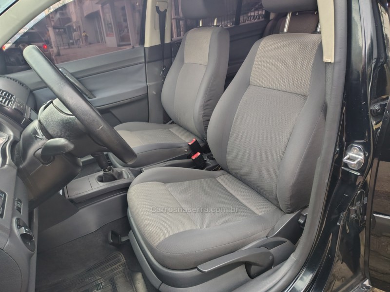 POLO SEDAN 1.6 MI 8V FLEX 4P MANUAL - 2008 - GUAPORé