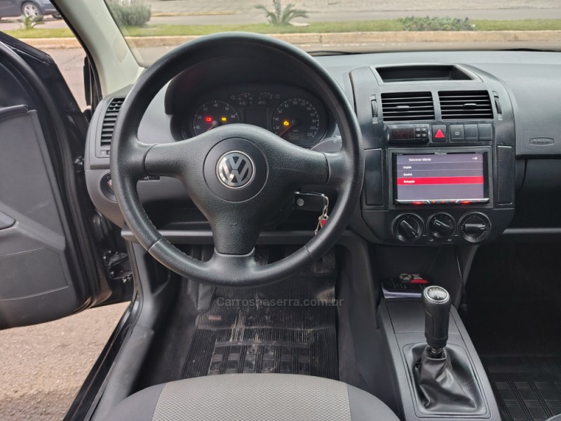 POLO SEDAN 1.6 MI 8V FLEX 4P MANUAL - 2008 - GUAPORé