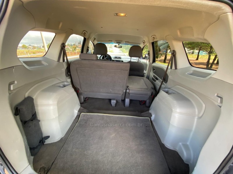SPIN 1.8 LT 8V FLEX 4P AUTOMÁTICO - 2013 - VACARIA
