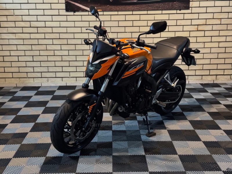 CB 650 F - 2019 - NOVO HAMBURGO