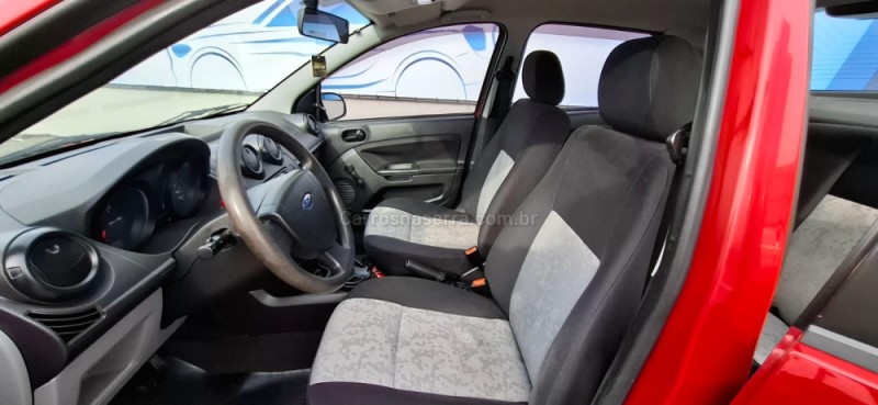 FIESTA 1.0 ROCAM SEDAN 8V FLEX 4P MANUAL - 2009 - SALVADOR DO SUL