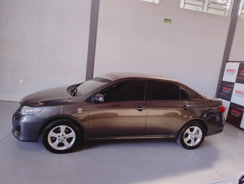 COROLLA 1.8 GLI 16V FLEX 4P MANUAL - 2012 - SãO SEBASTIãO DO CAí