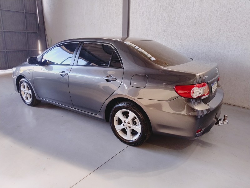 COROLLA 1.8 GLI 16V FLEX 4P MANUAL - 2012 - SãO SEBASTIãO DO CAí
