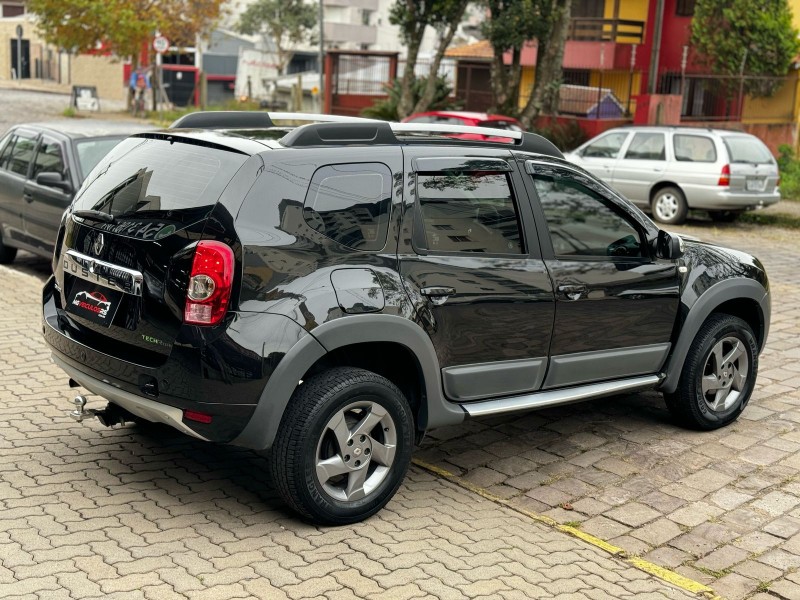 DUSTER RENAULT DUSTER 1.6 TECH ROAD DYNAMIQUE 4X2 16V FLEX 4P MANUAL - 2013 - CAXIAS DO SUL