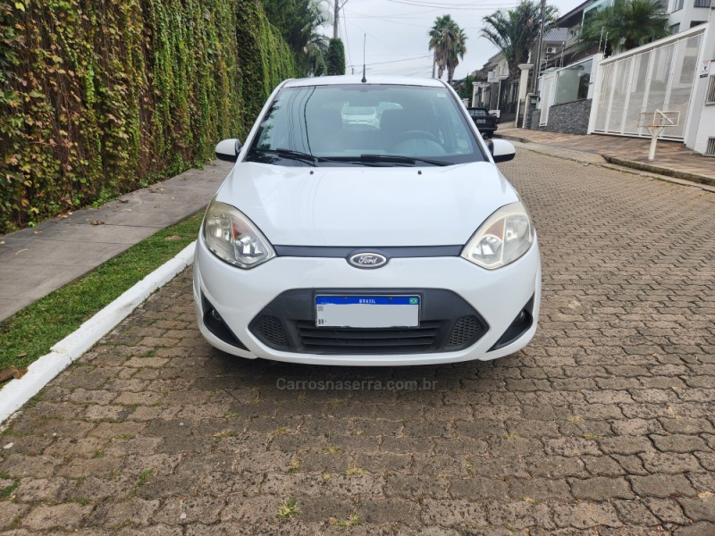 FIESTA 1.0 SE 8V FLEX 4P MANUAL - 2014 - MONTENEGRO