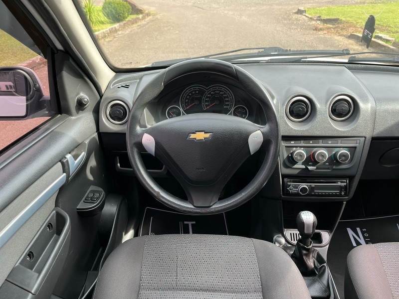 CELTA 1.0 MPFI SPIRIT 8V FLEX 4P MANUAL - 2015 - BOM PRINCíPIO