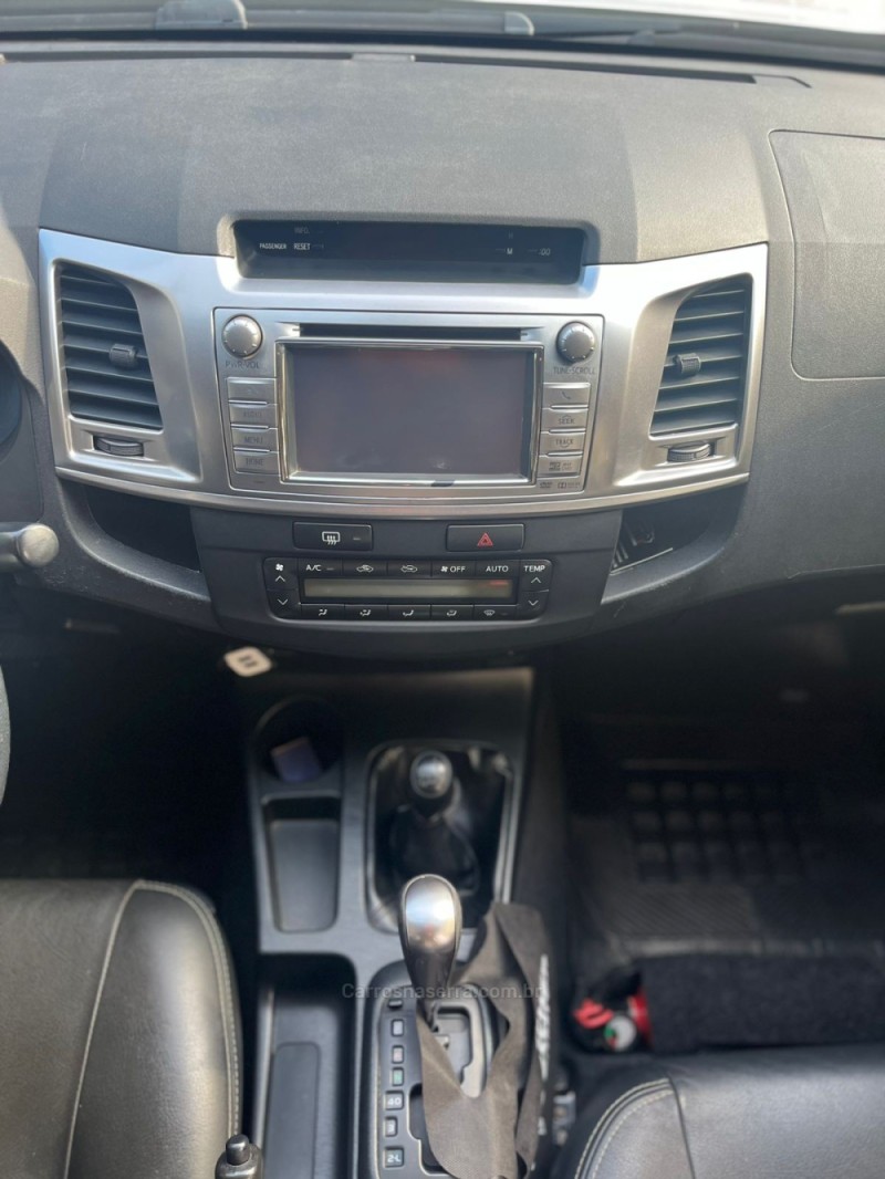 HILUX 3.0 SRV 4X4 CD 16V TURBO INTERCOOLER DIESEL 4P AUTOMÁTICO - 2014 - CARLOS BARBOSA