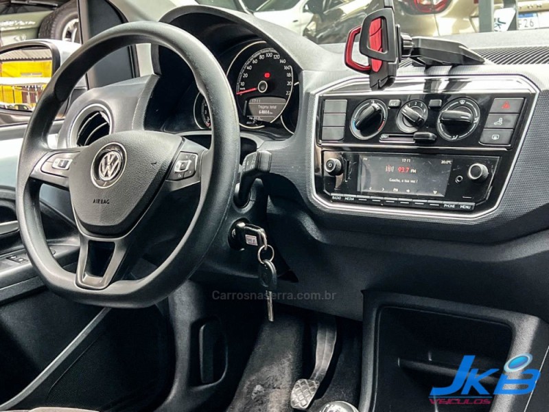 UP 1.0 TSI CONNECT 12V TOTAL FLEX 4P MANUAL - 2020 - NOVO HAMBURGO
