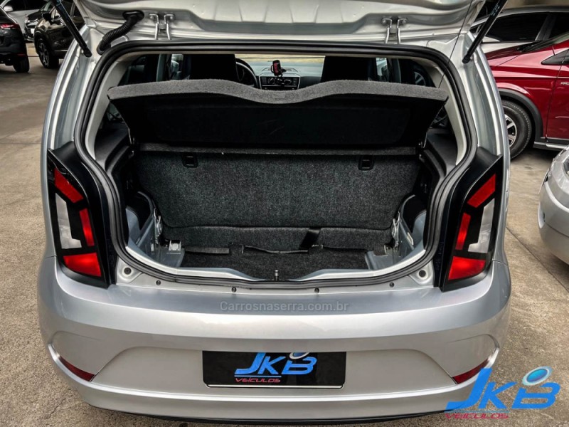 UP 1.0 TSI CONNECT 12V TOTAL FLEX 4P MANUAL - 2020 - NOVO HAMBURGO