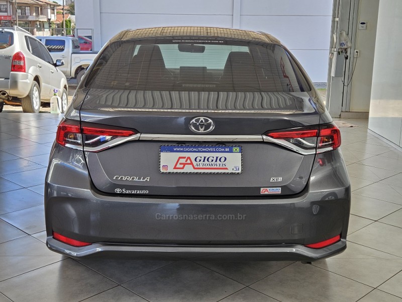 COROLLA 2.0 XEI 16V FLEX 4P AUTOMÁTICO - 2022 - TAPEJARA