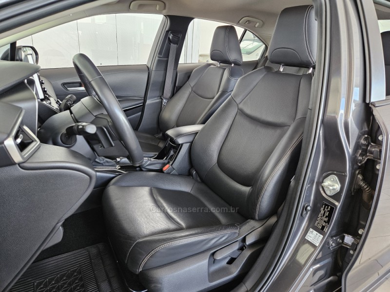 COROLLA 2.0 XEI 16V FLEX 4P AUTOMÁTICO - 2022 - TAPEJARA