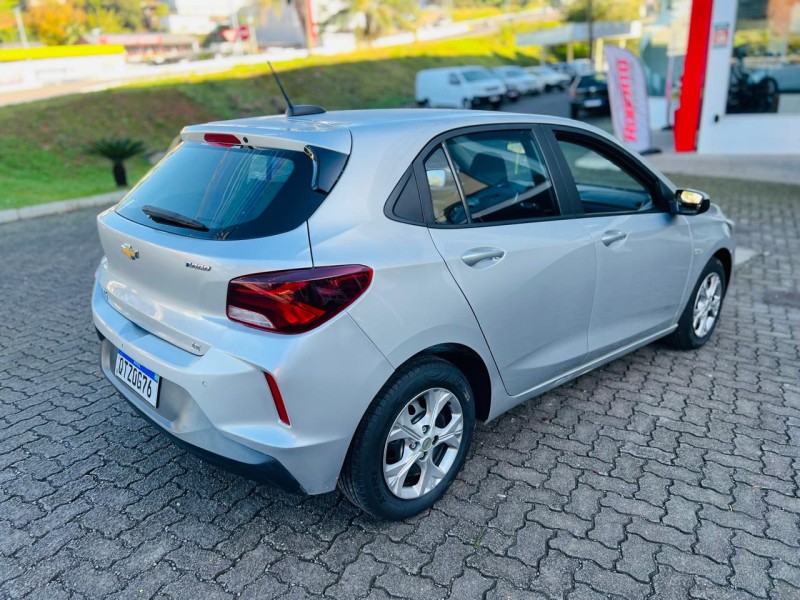 ONIX 1.0 LT 12V TURBO FLEX 4P MANUAL - 2020 - BENTO GONçALVES