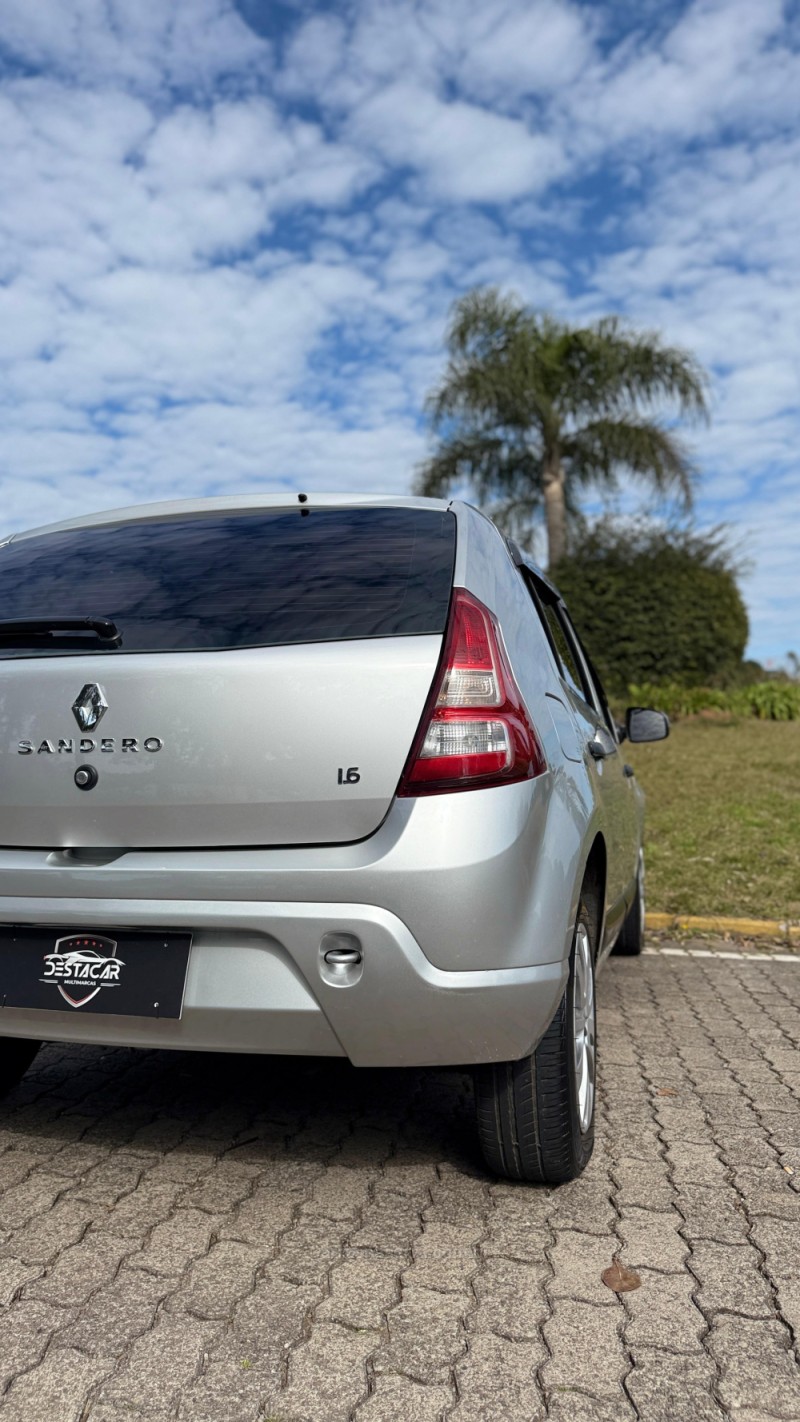 SANDERO 1.6 EXPRESSION 8V FLEX 4P MANUAL - 2013 - CAXIAS DO SUL