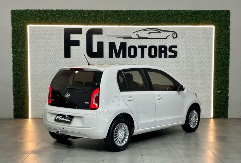 UP 1.0 TSI MOVE UP 12V FLEX 4P MANUAL - 2016 - NOVO HAMBURGO