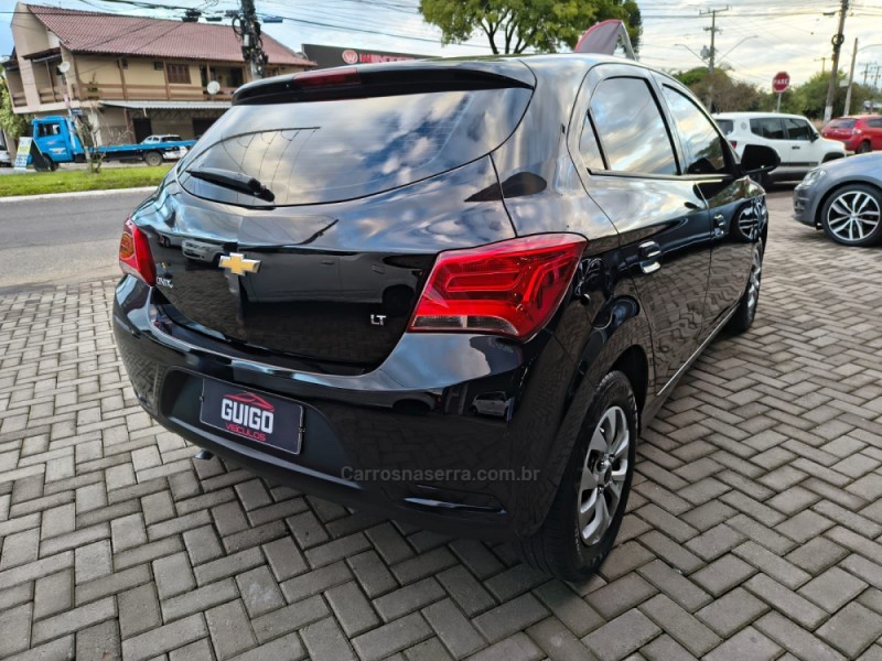 ONIX 1.0 LT PLUS 4P FLEX MANUAL - 2019 - NOVO HAMBURGO