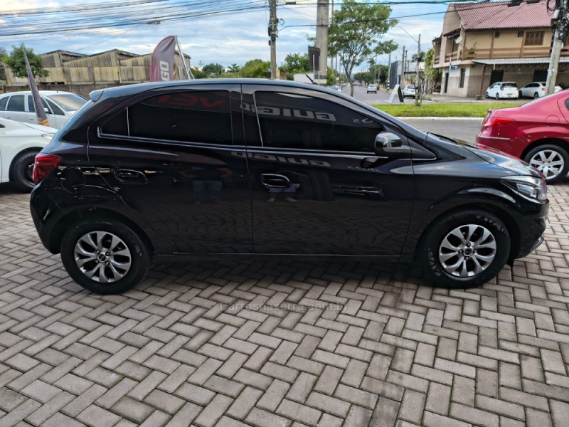 ONIX 1.0 LT PLUS 4P FLEX MANUAL - 2019 - NOVO HAMBURGO