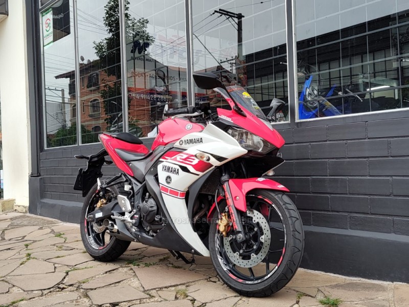 YZF R3 - 2016 - FLORES DA CUNHA