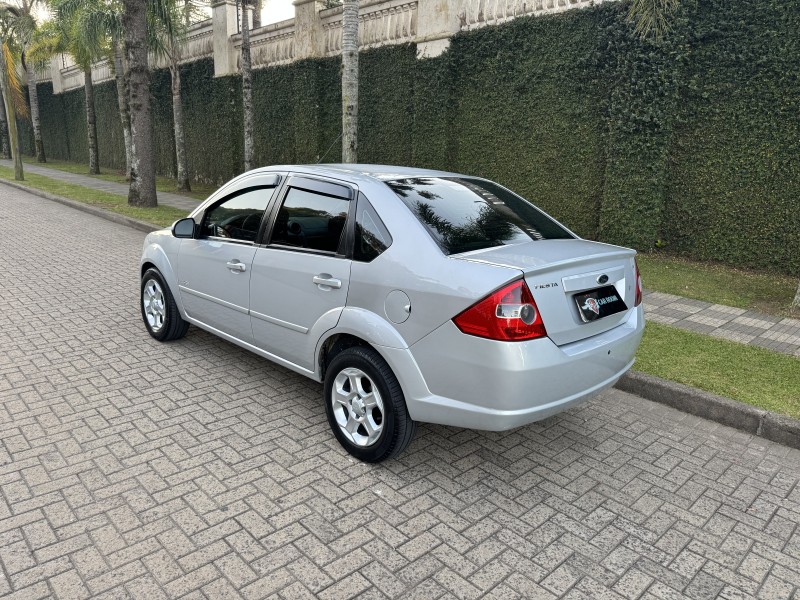 FIESTA 1.6 MPI SEDAN 8V FLEX 4P MANUAL - 2008 - CAXIAS DO SUL