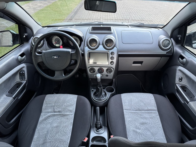 FIESTA 1.6 MPI SEDAN 8V FLEX 4P MANUAL - 2008 - CAXIAS DO SUL